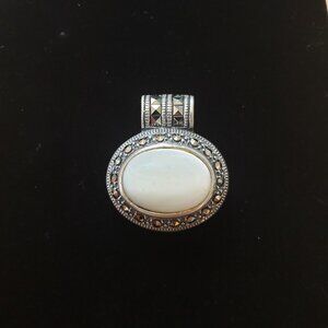 VTG Sterling Silver 925 Mother Of Pearl & Marcasite Pendant 1"x1.5"
